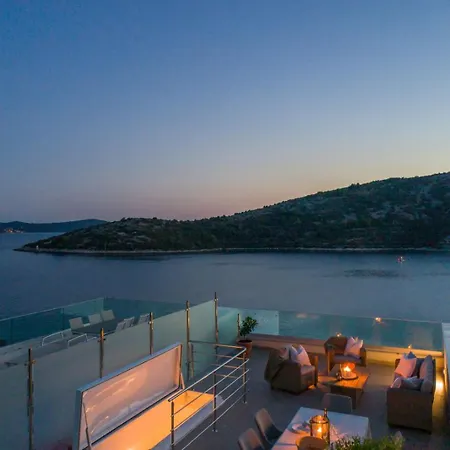 Sunset Terrace Vinišće