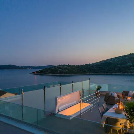 Sunset Terrace 公寓 Vinišće