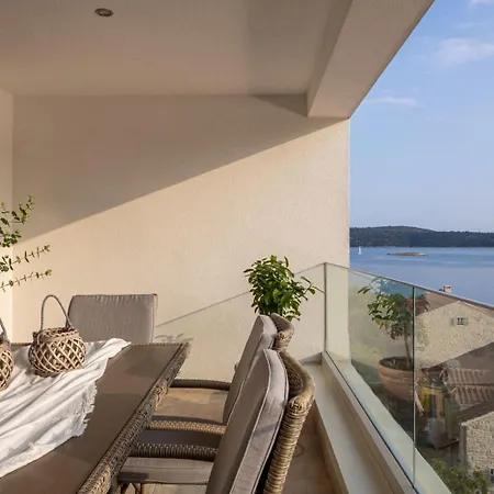 Sunset Terrace *